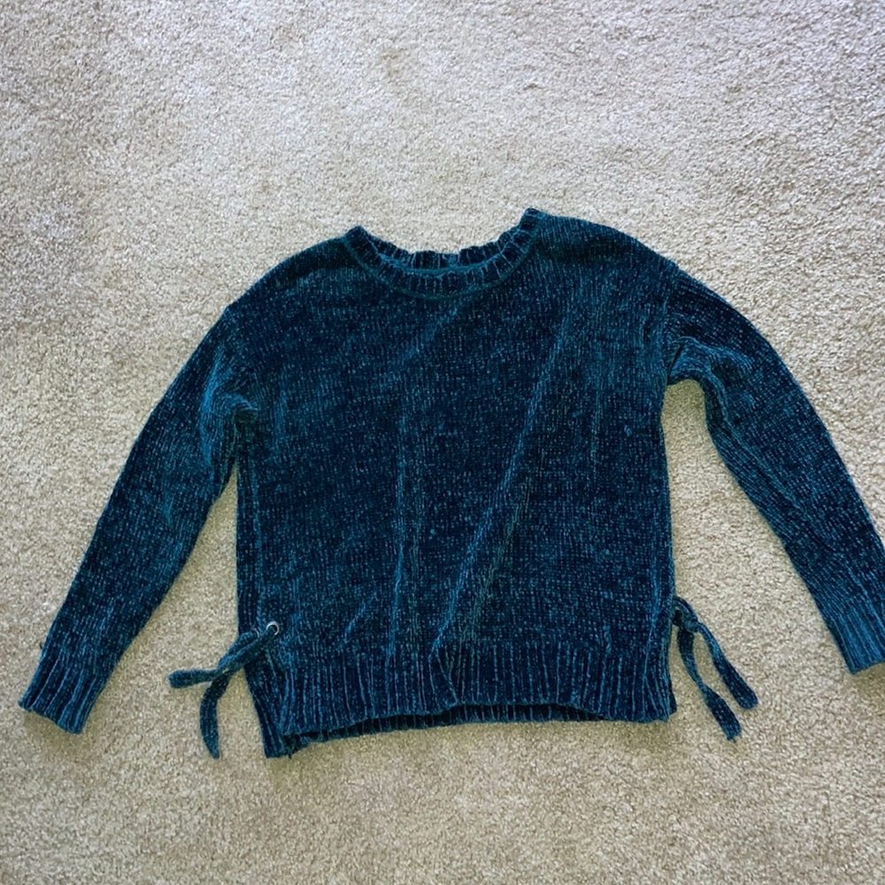 Soft American Eagle knit sweater